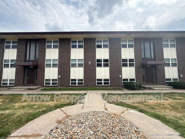 property at 1115 N College Dr