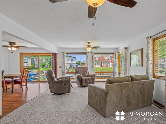 38 Lakewood Villa St in Council Bluffs, IA - Building Photo - Building Photo