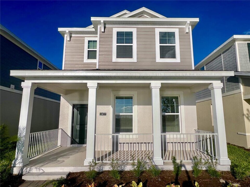 2477 Spring Tune Aly in Kissimmee, FL - Building Photo