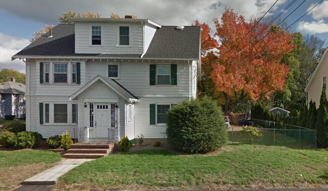 7 East St, Unit 1
