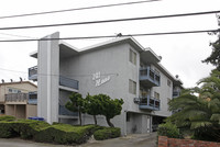 281 Haas Ave in San Leandro, CA - Foto de edificio - Building Photo