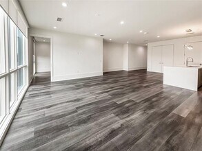 3525 Normandy Ave in Dallas, TX - Foto de edificio - Building Photo