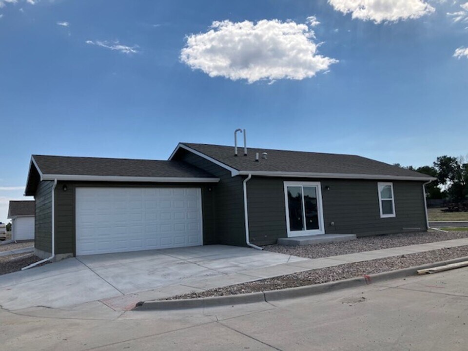 1619 Osage Ave in Fort Morgan, CO - Foto de edificio