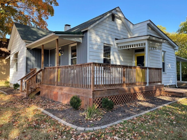 property at 226 E High St