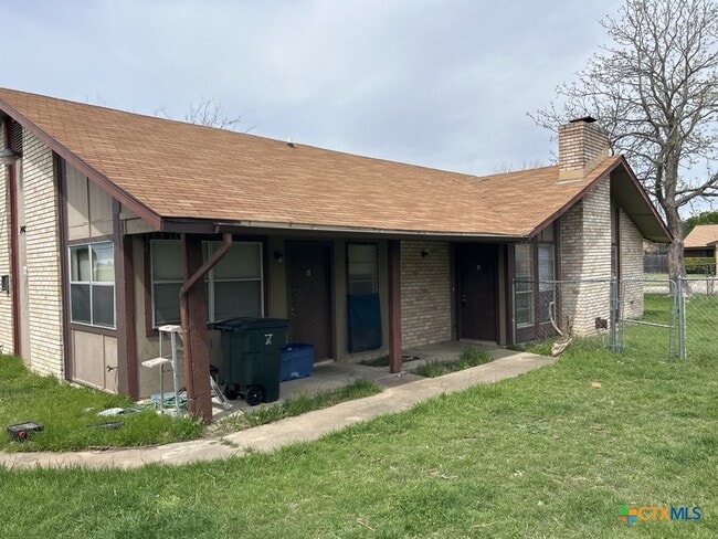2405 Shoemaker Dr in Killeen, TX - Building Photo - Building Photo