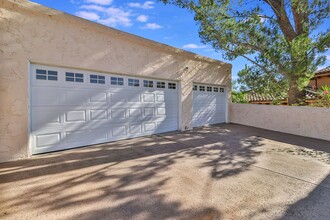 72 Hackamore Ln in Bell Canyon, CA - Building Photo - Building Photo