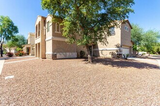 3762 E Sundance Ave in Gilbert, AZ - Building Photo - Building Photo