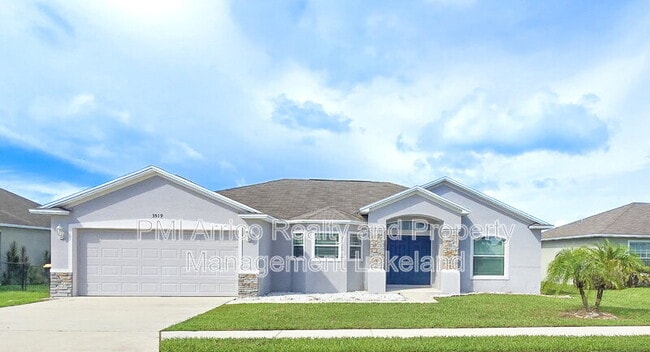3519 Kenwood Crossing in Lakeland, FL - Foto de edificio - Building Photo