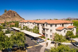 San Portella in Tempe, AZ - Foto de edificio - Building Photo