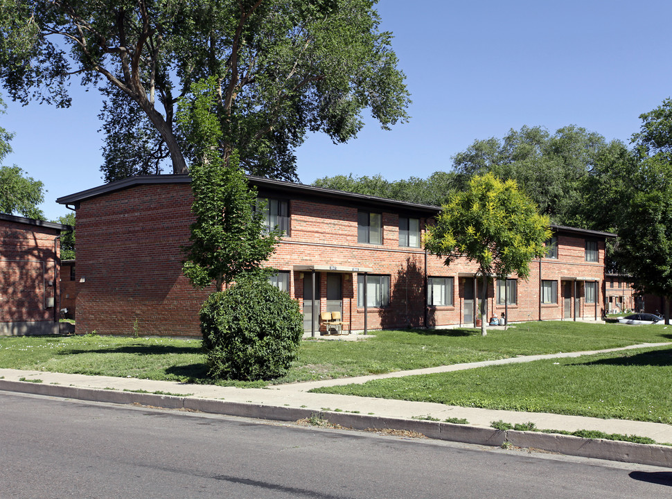 Sangre de Cristo Apartments in Pueblo, CO - Building Photo