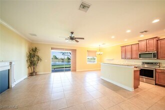 1493 Birdie Dr in Naples, FL - Building Photo - Building Photo