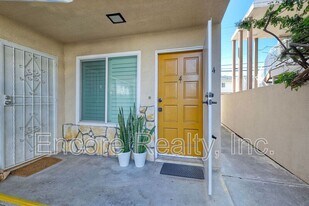 4070 Illinois St in San Diego, CA - Building Photo