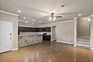 4291 Commando Trl in College Station, TX - Building Photo - Building Photo