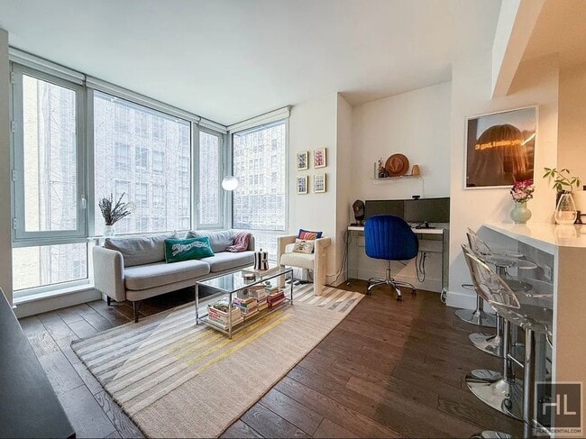 BROOME STREET in New York, NY - Building Photo - Building Photo