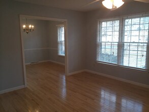 4930 Candlewyck Ln in Greenville, SC - Foto de edificio - Building Photo