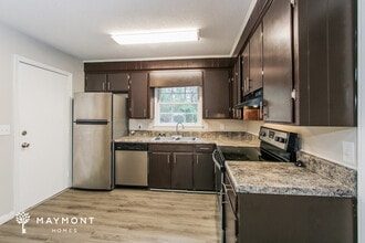 2324 Old Field Rd in Columbia, SC - Building Photo - Building Photo