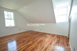 36 Cedar St, Unit 1 in Boston, MA - Building Photo - Building Photo