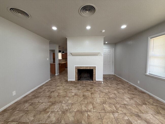 1702 Harvard Ave in Big Spring, TX - Building Photo - Building Photo