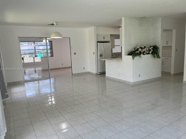 property at 1807 N 40th Ave