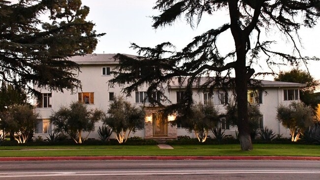 4700 Los Feliz Blvd, Unit 8