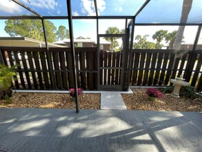 1202 SE Excaliber Ln in Port St. Lucie, FL - Building Photo - Building Photo