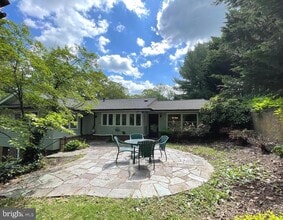 108 Oak Ridge Ln in Winchester, VA - Building Photo - Building Photo