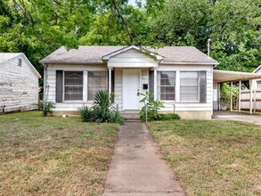 826 S Lyon St in Sherman, TX - Building Photo - Building Photo