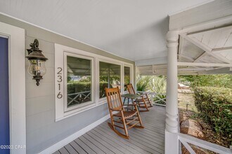 2316 W Beach Dr in Panama City, FL - Building Photo - Building Photo