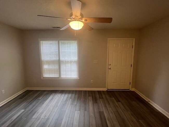 2914 Faversham Pl in Raleigh, NC - Building Photo - Building Photo