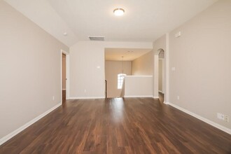 9202 Hidden Lake Cir in Magnolia, TX - Building Photo - Building Photo