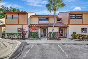 4755 NW 30th St in Coconut Creek, FL - Building Photo