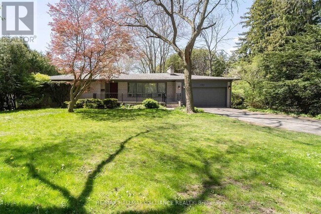 property at 1346 Mississauga Rd