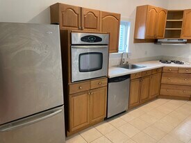 150 Webster Ave, Unit 1 in Cambridge, MA - Building Photo