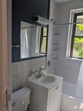 153 Strathmore Rd, Unit 3 in Boston, MA - Foto de edificio - Building Photo
