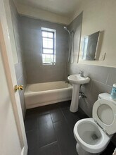 25 N Harrison St in East Orange, NJ - Foto de edificio - Building Photo