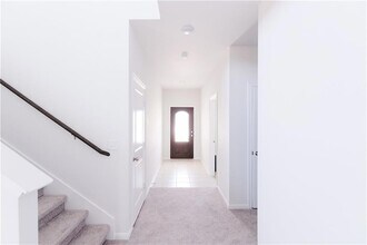 245 Crystal Brook Dr in Liberty Hill, TX - Foto de edificio - Building Photo