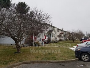 3751 Summerlee Rd in Oak Hill, WV - Building Photo - Building Photo