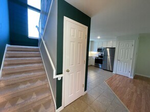 1455 E 36th St in Oakland, CA - Building Photo - Building Photo
