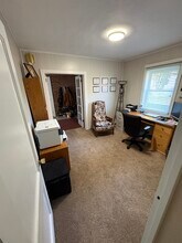 2113 Broadlawn Rd in Dubuque, IA - Building Photo - Building Photo