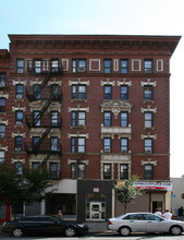 177 E 100th St in New York, NY - Building Photo - Building Photo