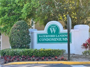 2550 N Alafaya Trail in Orlando, FL - Building Photo - Building Photo