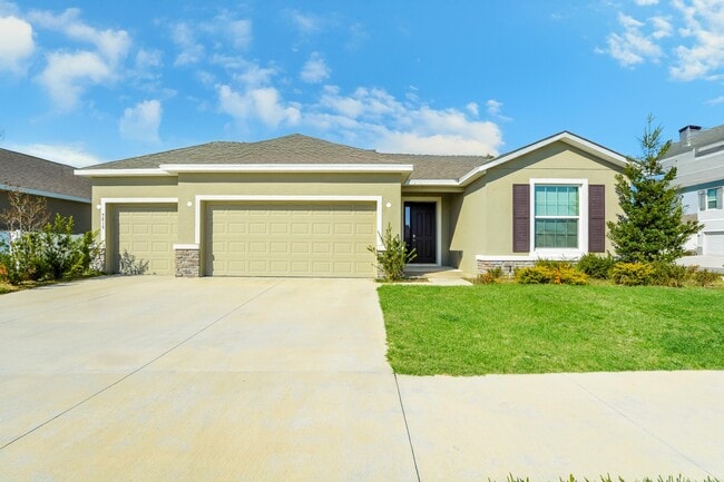 property at 5815 SW 82nd Ln.