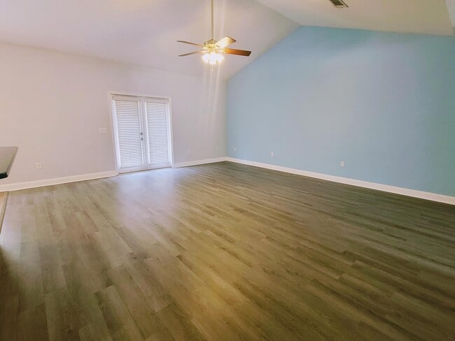 121 Crab Apple Ave in Crestview, FL - Building Photo - Building Photo