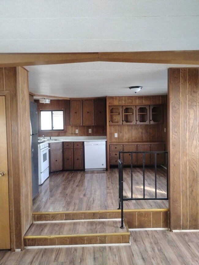 159 S 250 E in Salina, UT - Building Photo - Building Photo