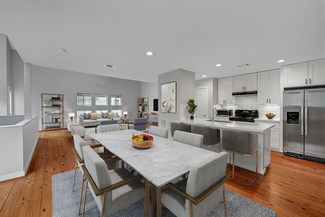 property at 1504 Cleveland St