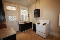 217 Chestnut St photo'