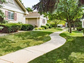 N86-W14210 Fond du Lac Ave in Menomonee Falls, WI - Building Photo