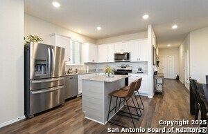 13759 Redtail Lndg in San Antonio, TX - Building Photo - Building Photo