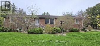8486 Creditview Rd in Brampton, ON - Building Photo