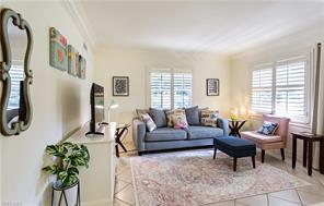 980 7th Ave S-Unit -210 in Naples, FL - Building Photo - Building Photo